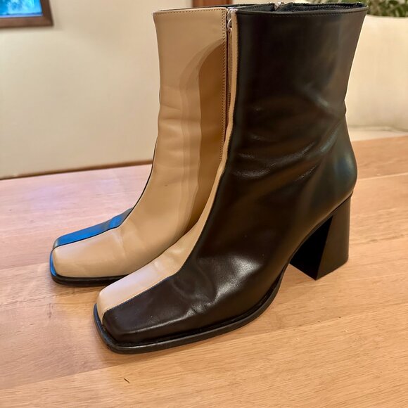 South Bicolor Stone Beige Black Leather Ankle Boots Size 41 EU or 10 - 10.5 US - Picture 2 of 7
